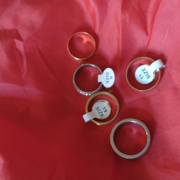 Men's rings - Picture 1 of 2